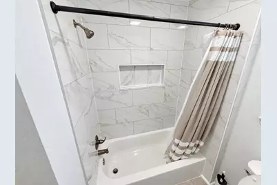 1313 Pearson Street #APT, Houston, TX 77023 - Photo 15