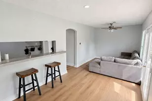 1313 Pearson St, Houston, TX 77023 - Photo 3