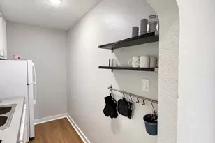 1313 Pearson St, Houston, TX 77023 - Photo 7