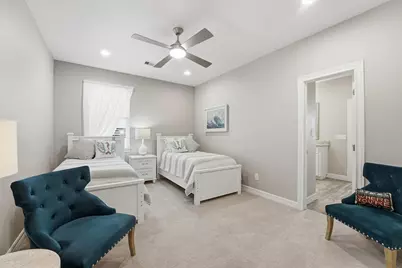 438 Amanda Circle, Tiki Island, TX 77554 - Photo 21