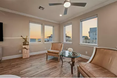 438 Amanda Circle, Tiki Island, TX 77554 - Photo 17