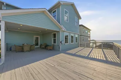 438 Amanda Circle, Tiki Island, TX 77554 - Photo 5