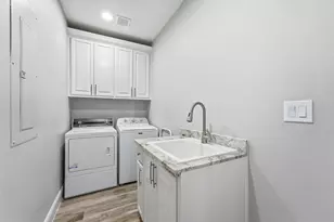 438 Amanda Cir, Tiki Island, TX 77554 - Photo 27