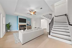 4510 Lininger Ln, Dickinson, TX 77539 - Photo 23