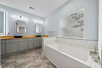 4510 Lininger Lane, Dickinson, TX 77539 - Photo 19