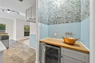 4510 Lininger Ln, Dickinson, TX 77539 - Photo 13