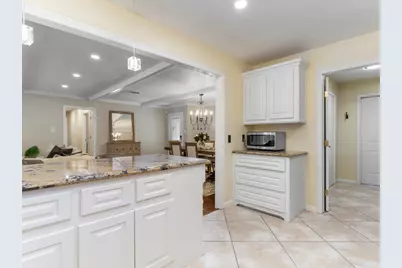 2917 Encino Avenue, Bay City, TX 77414 - Photo 15