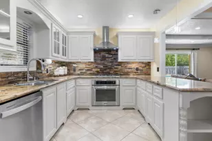 2917 Encino Ave, Bay City, TX 77414 - Photo 13