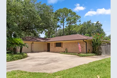 2917 Encino Avenue, Bay City, TX 77414 - Photo 1