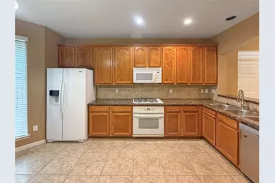 80 La Costa Drive, Montgomery, TX 77356 - Photo 5