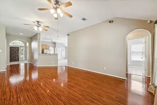18703 Summercliff Ln, Tomball, TX 77377 - Photo 13