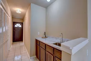 6330 Creekbend Dr, Houston, TX 77096 - Photo 9