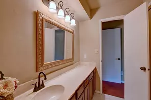 6330 Creekbend Dr, Houston, TX 77096 - Photo 13