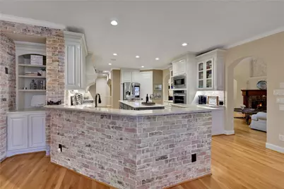 2814 S Cotswold Manor Drive, Kingwood, TX 77339 - Photo 5