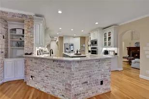2814 South Cotswold Manor Drive, Kingwood, TX 77339 - Photo 5