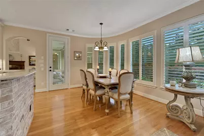 2814 S Cotswold Manor Drive, Kingwood, TX 77339 - Photo 9