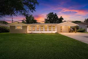 2202 French Pl, Baytown, TX 77520 - Photo 1