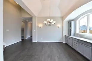 22510 Buster Jackson Ct, Richmond, TX 77469 - Photo 3