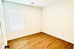 4118 Holland Vw Ln, Baytown, TX 77521 - Photo 11