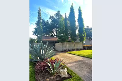 6410 Underhill Street, Houston, TX 77092 - Photo 1