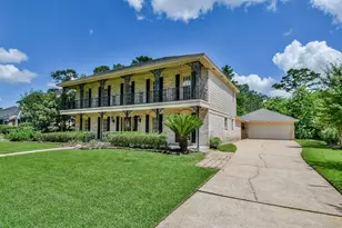 1015 Kanah Ln, Houston, TX 77090 - Photo 3