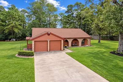 34514 Kristine Drive, Pinehurst, TX 77362 - Photo 3