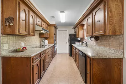 34514 Kristine Drive, Pinehurst, TX 77362 - Photo 19