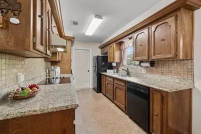 34514 Kristine Drive, Pinehurst, TX 77362 - Photo 21