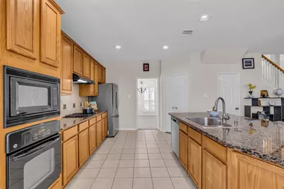 6807 Chapelfield Lane, Houston, TX 77049 - Photo 13