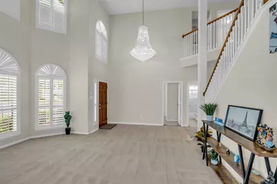 6807 Chapelfield Lane, Houston, TX 77049 - Photo 9