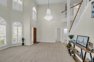 6807 Chapelfield Ln, Houston, TX 77049 - Photo 9