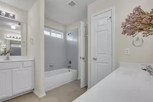 6807 Chapelfield Ln, Houston, TX 77049 - Photo 31