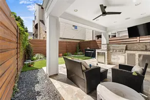 4003 Gibson St, Houston, TX 77007 - Photo 9