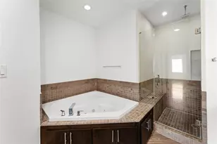 4003 Gibson St, Houston, TX 77007 - Photo 39