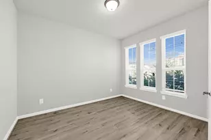 9111 Hunter Hill Dr, Cypress, TX 77433 - Photo 19