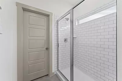 12512 Newport Arch Lane, Houston, TX 77047 - Photo 17