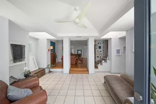1310 Kipling St, Houston, TX 77006 - Photo 19