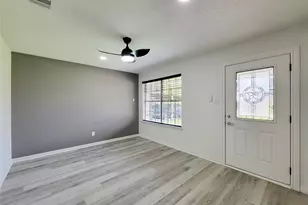 10614 Bainbridge St, Houston, TX 77016 - Photo 3
