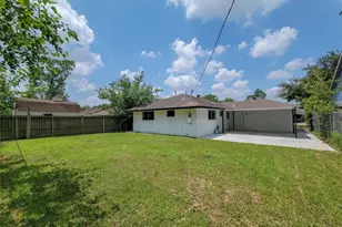 10614 Bainbridge St, Houston, TX 77016 - Photo 25