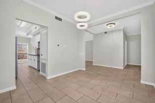 600 Wilcrest Dr, Houston, TX 77042 - Photo 5