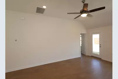 10231 Burton Path, Montgomery, TX 77316 - Photo 11