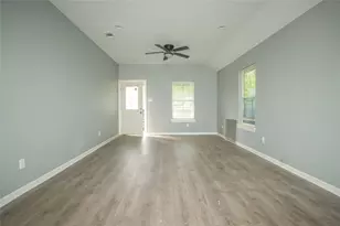 3015 Florida St, Houston, TX 77026 - Photo 11