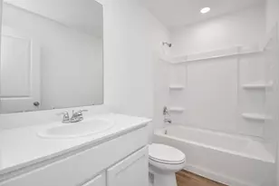 1615 Windrose Bnd, Angleton, TX 77515 - Photo 27