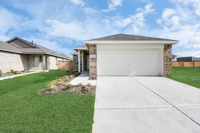 1615 Windrose Bend, Angleton, TX 77515 - Photo 1