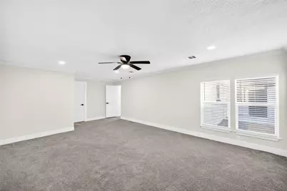 535 Elton Street, Houston, TX 77034 - Photo 5