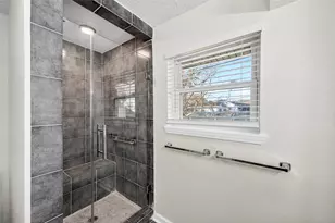 535 Elton St, Houston, TX 77034 - Photo 11