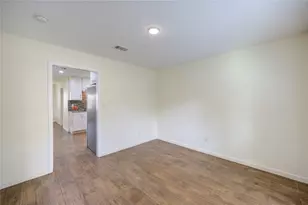 751 Langwood Dr, Houston, TX 77079 - Photo 19