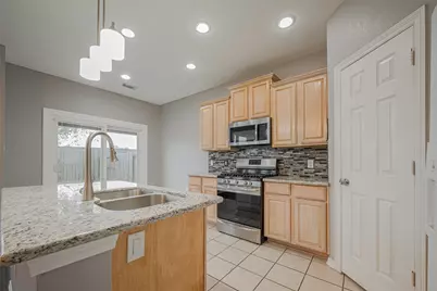 4510 Sherwood Green Court, Missouri City, TX 77459 - Photo 13