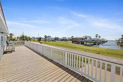 3903 2nd Street, Galveston, TX 77554 - Photo 5