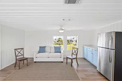 3903 2nd Street, Galveston, TX 77554 - Photo 9